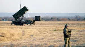 Столтенберг оценил предложение Польши сбивать ракеты над Украиной