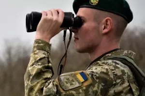 Несколько мужчин напали на украинских пограничников и сбежали в Румынию