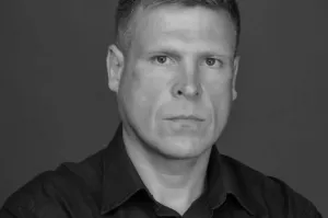 Актер Евгений Шишов погиб в 42 года при защите Курской области от ВСУ