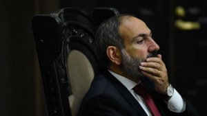 «Мы почему-то считали, что Россия должна сражаться вместо нас» — армянский политик