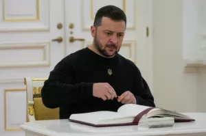 Охота ведьм. Зеленский составил расстрельный список своих врагов из Украины