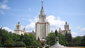МГУ побил рекорд по приему иностранных студентов