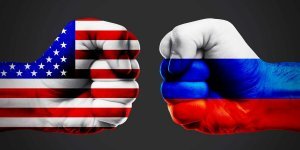 Dialogue Works: «продолжим страдать» — гордость США не позволит им наладить отношения Россией