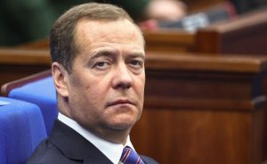 «Монголы послали МУС и евродегенератов в известном направлении» — Медведев