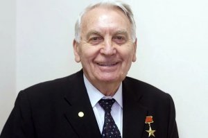 Умер генконструктор атомных подводных лодок Игорь Спасский Ему было 97 лет
