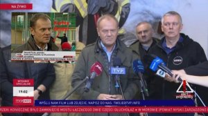 Польская блогосфера напряглась — Туск снова в знаменитой «куртке ужаса»!