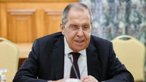 "Перещеголяли". Лавров сравнил санкции США с произведениями Оруэлла