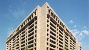 "Разорвана в клочья". Какие секреты МВФ выведывает в России