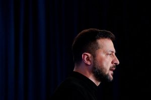 В Госдуме обвинили Зеленского во вмешательстве в выборы в США