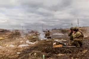 Военкор Лисицын: боевики ВСУ перед отступлением мародерят в Селидово