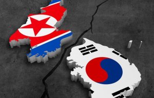 КНДР подорвала ведущие в Южную Корею дороги, сообщает Yonhap. Меры затронули транспортные линии на западе и востоке полуострова