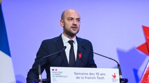 МИД Франции заявил о подготовке страны к гонке вооружений с Россией
