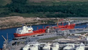 Реалии рынка: все больше нефтяных компаний отказываются от энергоперехода