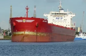 Усиление санкций по российской нефти подорвет всю мировую экономику – Le Monde