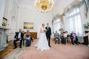 Иностранцам в день бракосочетания решили устраивать проверку по базам МВД
