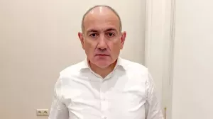 Премьер Армении Пашинян сбрил бороду