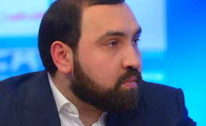 Стоп-сигнал: оскандалившегося депутата ГД Хамзаева вывели из комитета по безопасности