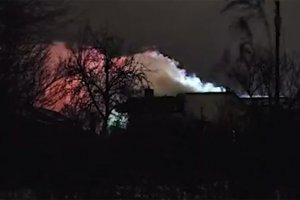 Летевший из Германии грузовой самолет разбился в Вильнюсе. Перед катастрофой в небе была яркая вспышка