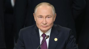 "Как соловей". В США телеведущего поставили на место после слов о Путине
