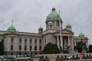 В парламент Сербии внесли закон об иностранных агентах