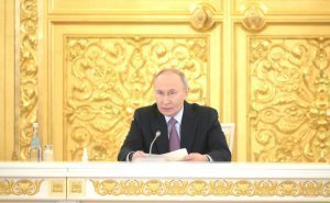 Сбалансированный рост, жилье и поддержка семей. Путин провел Совет по нацпроектам