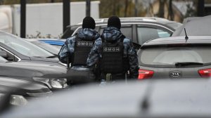 СМИ: силовики провели рейды по клубам Москвы