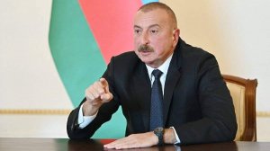 "Опять уши Макрона торчат". Алиев прокомментировал беспорядки в Грузии