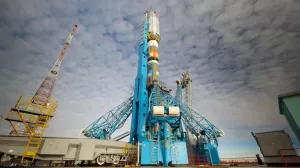 На Байконуре на старт установили двухтысячную ракету на базе Р-7