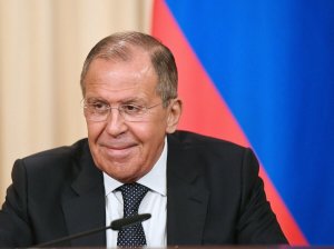 Лавров счел мозг Зеленского непостижимым для нормальных людей. Не нужно комментировать каждый чих Владимира Зеленского, "тем более, что он чихает регулярно"