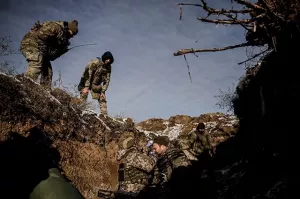 Украинский летчик сдался в плен ВС России в Курской области