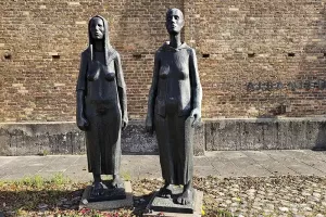 «Плевок в наших людей». Как врёт о спасителях от нацизма новая пропаганда