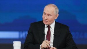 Путин призвал расширять возможности изучать русский язык для иностранцев