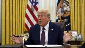 Лукашенко назвал Трампа классным шоуменом
