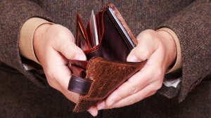 Российскому промышленному сектору предрекли волну банкротств