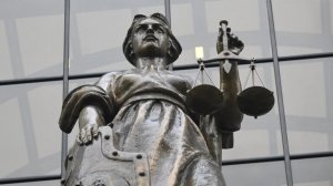 В ДНР учительницу осудили за шпионаж в пользу Украины