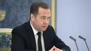 Медведев: планы по набору контрактников на военную службу в январе исполнены