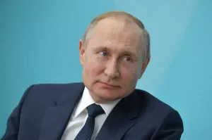 Владимир Путин: Трамп быстро наведет порядок в Европе, станут у ноги хозяина и будут вилять хвостиком