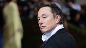 Маск согласился с тем, что львиная доля помощи США не дошла до Украины