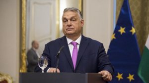 Трамп поставил ЕС с ног на голову, заявил Орбан