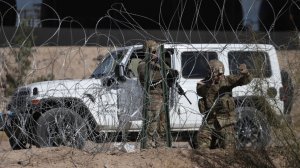 Кто лучше готов к боям — США или мексиканские картели