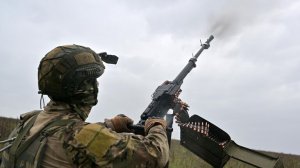 Российский боец подобрался к амбразуре и взорвал пулеметный расчет ВСУ