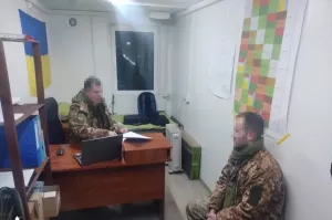 «Можно ловить рыбу, ондатру». На Украине сдают землянки дезертирам из ВСУ