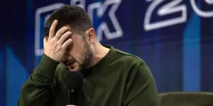 [«Vesti la giubba»*] Главная проигравшая повержена. Предстоит уточнить масштабы потерь, но стало совершенно очевидно, что Украина уже проиграла в конфликте. «Надеть костюм»!*