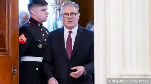 Захарова сравнила Стармера с педофилом в детском саду