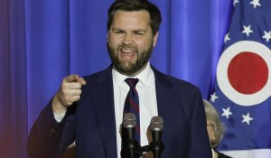 Литовское издательство ввело санкции против Вэнса