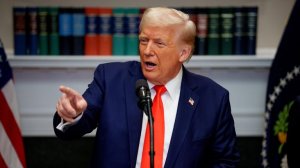 Трамп ответил на вопрос про идею Макрона о ядерном зонтике для Европы