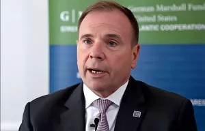 Экс-командующий войсками США в Европе Ходжес: мы сорвем визит Трампа в Москву