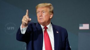 Трамп подписал закон о финансировании правительства США