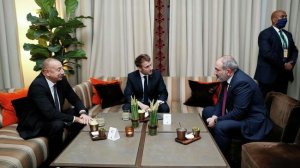 Пашинян перехитрил всех и остался один на один с Россией. И с Азербайджаном в тылу…
