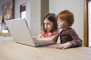 На "Госуслугах" заработали новые функции для родительского контроля